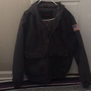 Snap on men’s coat